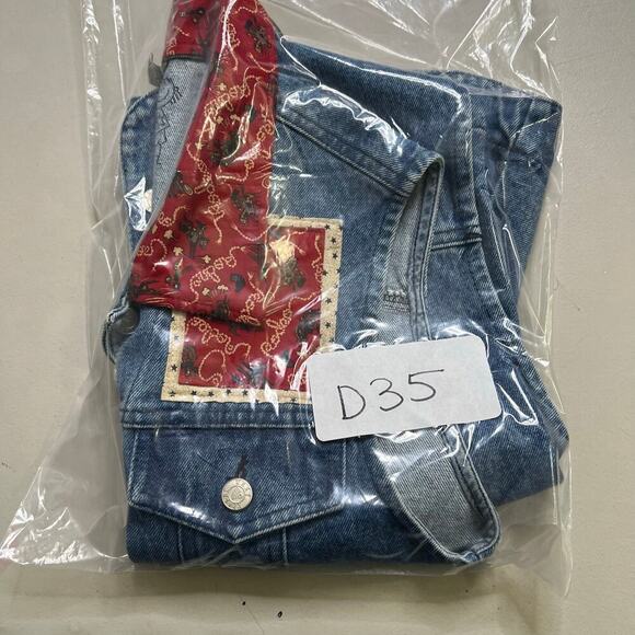 Vintage USA Made Denim Vest Western Cowboy Boot Patch Red Bandana Accents Size M - Picture 12 of 12